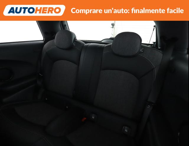 https://cdn-ga.caraffinity.it/gonline_graphics/23795601_E_tszwa8jbxygeh.jpg